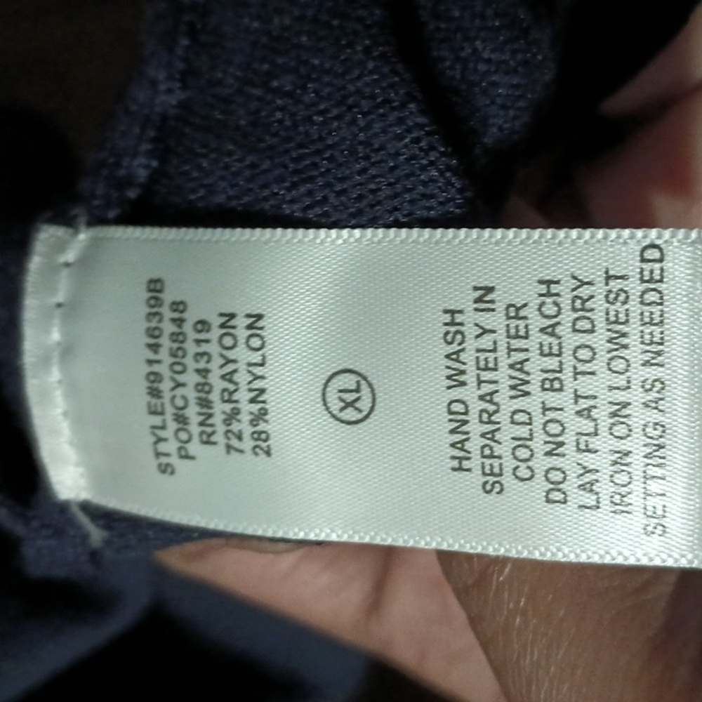 Cyrus Sweater - Picture 5 of 5